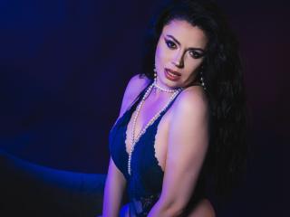 TessDiamond live cam model at XLoveCam