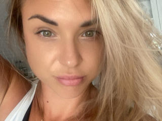 AshleySensual Webcam Porno Live - Photo 14/15