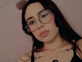 ChlooeMila Webcam Sex Direct - Photo 12/54