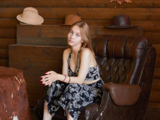 EmiliaMarisa Seins Liveshow - Photo 8/9