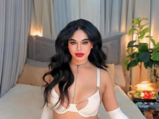 Watch MassiveCockAlodia live on cam at XLoveCam