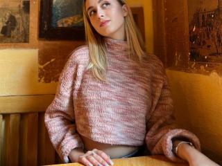 Izida Hot Pussy - Photo 17/107