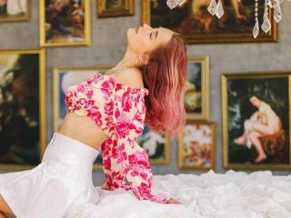 Izida Hot Pussy - Photo 19/107