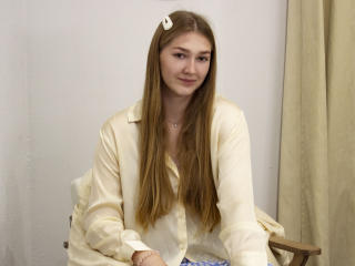 AgnesAdems Webcam Porno Live - Photo 7/9