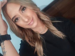 AnnieLaurenn Webcam Porno Live - Photo 76/81