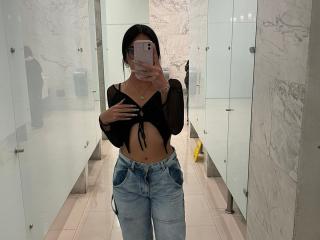 AntonellaLayton Webcam Porno Live - Photo 130/253