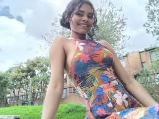 ThamaraShei live cam model at XLoveCam