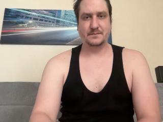 Alhem live cam model at XLoveCam