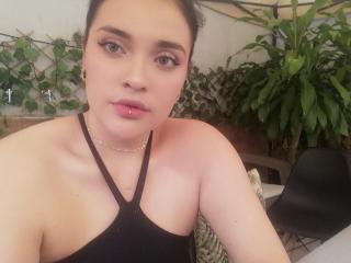 AgathaKerr Webcam Porno Live - Photo 1025/1082