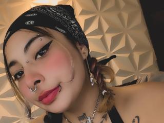 AdharadaNae Webcam Porno Live - Photo 10/15
