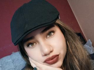 LillyJones Anal en Webcam Live - Photo 13/21