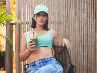 ScarlettZhen Blowjob XXX Cams - Photo 1117/1235