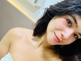 ScarlettZhen Blowjob XXX Cams - Photo 1128/1235