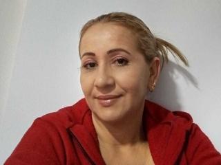 MandyMitchell live cam model at XLoveCam