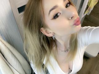 PerfectLola Image Gallery