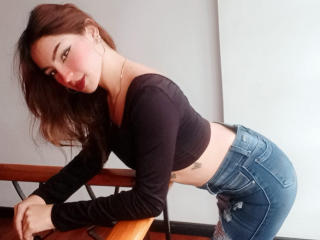 AshelyMiler Webcam Porno Live - Photo 105/136