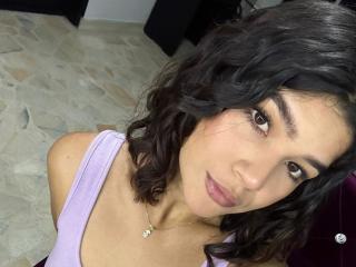 ScarlettZhen Blowjob XXX Cams - Photo 1146/1235