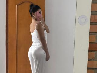 ScarlettZhen Blowjob XXX Cams - Photo 1157/1235
