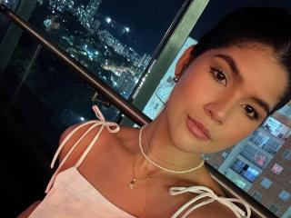 ScarlettZhen Blowjob XXX Cams - Photo 1160/1235