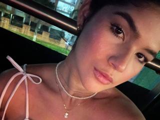ScarlettZhen Blowjob XXX Cams - Photo 1163/1235