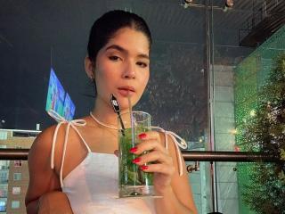ScarlettZhen Blowjob XXX Cams - Photo 1165/1235