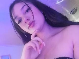 AnniiePeach Webcam Porno Live - Photo 23/33