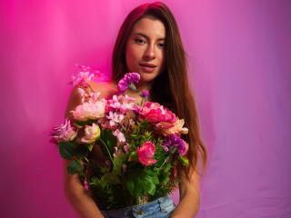 DaphneBlakee Image Gallery