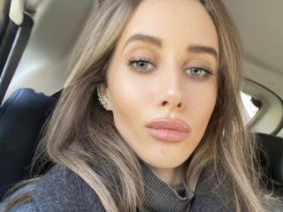 AmeliaHoney Webcam Porno Live - Photo 11/19