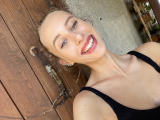 AmeliaHoney Webcam Porno Live - Photo 18/19