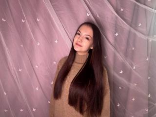 Gloria-hot live cam model at XLoveCam