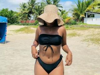 MilSexy live cam model at XLoveCam