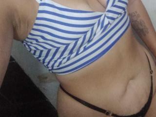 ZaharaKs MILF Live - Photo 9/17