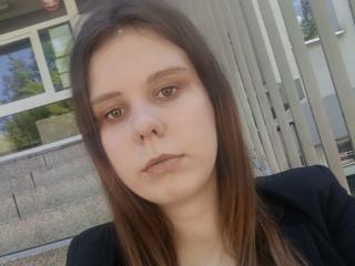 LisaCharm Anal en Webcam Live - Photo 16/19