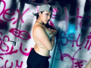 EmaCorine Boobs Liveshow - Photo 6/24