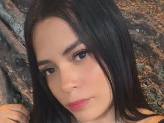 SofiaPagie Blowjob XXX Cams - Photo 7/14