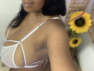 AgataFoxx Webcam Porno Live - Photo 27/30