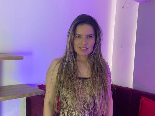 SerafinBelle live cam model at XLoveCam