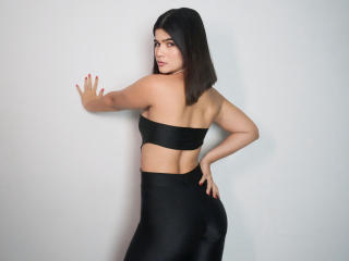 ScarlettZhen Blowjob XXX Cams - Photo 1186/1235