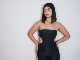 ScarlettZhen Blowjob XXX Cams - Photo 1189/1235