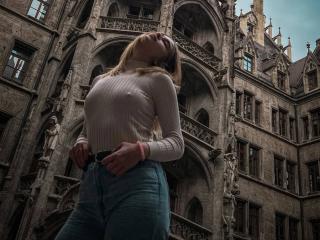 Izida Hot Pussy - Photo 37/107