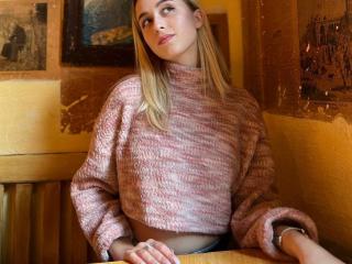 Izida Hot Pussy - Photo 50/107