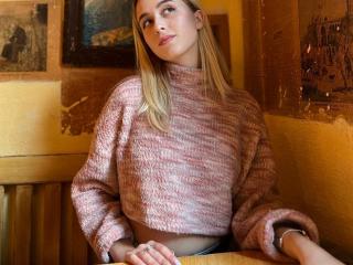 Izida Hot Pussy - Photo 73/107