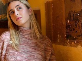 Izida Hot Pussy - Photo 74/107