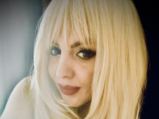 TheaPriscilla live cam model at XLoveCam