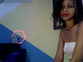 Watch LindaSanchez live on cam at XLoveCam