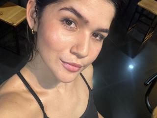ScarlettZhen Blowjob XXX Cams - Photo 1214/1235