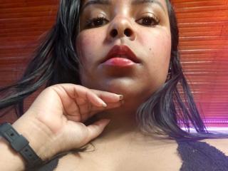 PaulaSimone live cam model at XLoveCam