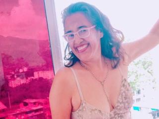 Mariach live cam model at XLoveCam