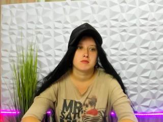 MelissaBroke live cam model at XLoveCam