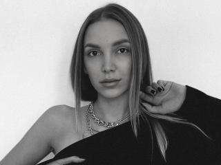 BellaHella Image Gallery
